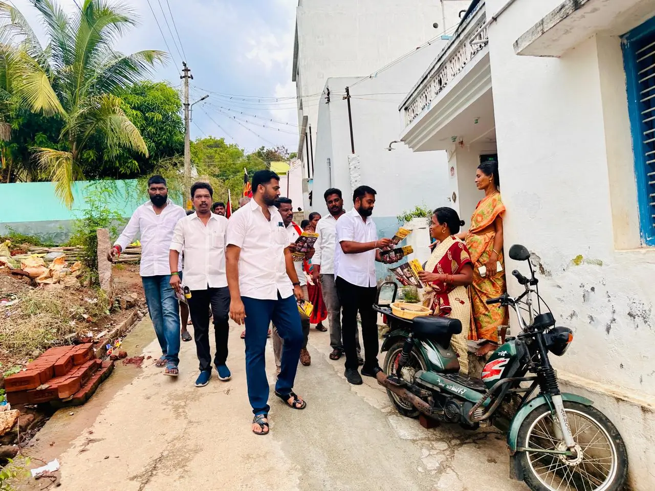 Engaging with voters across the constituency by T.R. Krishnaraja and DMK Youth Wing organizers